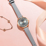 NEW CURREN Watches Women's Quartz Leather Wrsitwatches Fashionable Classic Clock with box