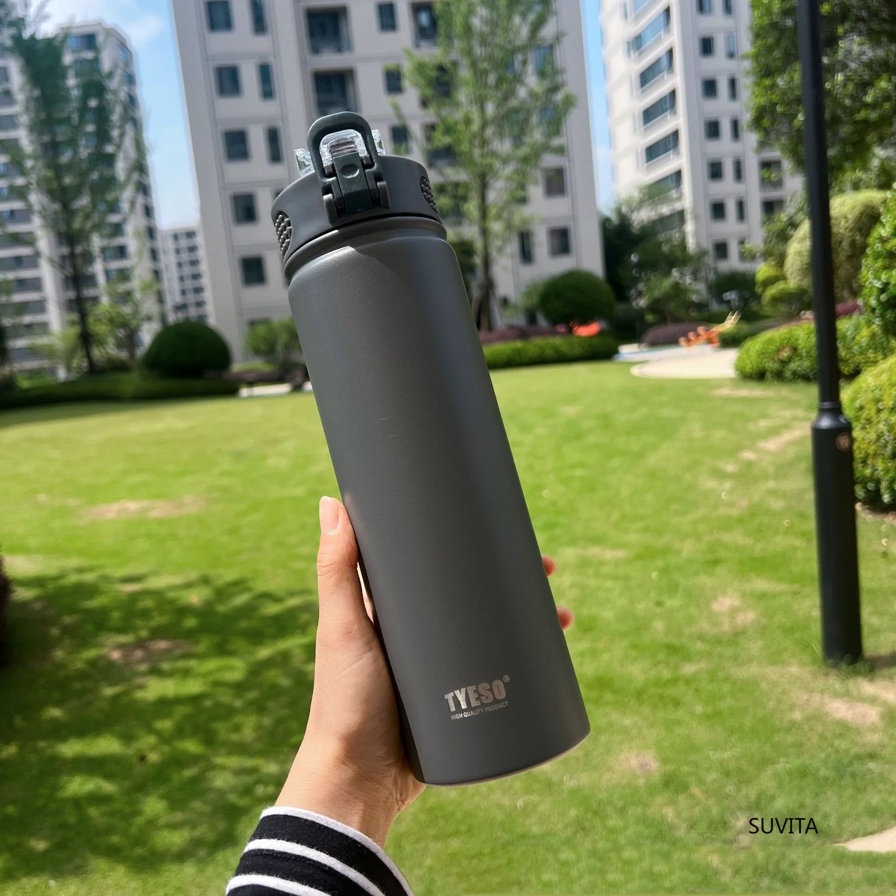 TYESO 600ML/750ML Thermos Water Bottle With Straw Stainless Steel Car Thermal Sports Cup Keeps Cold and Heat Thermal Travel Mug