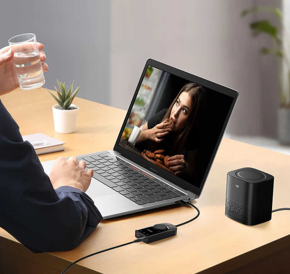 UGREEN Sound Card USB Audio Interface External 3.5mm Microphone Audio Adapter Soundcard for PC Laptop PS4 Headset USB Sound Card