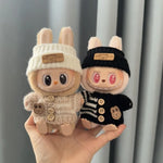 For 15-17 cm V1v2 Labubu Clothes Outfit Labubu Sitting Party Bear Label Scarf Hat Bag Dolls Accessories Cute Decoration Sweater