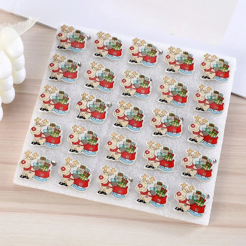 50pcs Flashing Christmas Brooch Pins Light Up Cartoon Badge Gift Stocking Xmas Holiday Party Supplies Costume Accessories