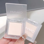 Matte white, monochrome, brightening eyeshadow tray for long-lasting, delicate makeup, as a highlight, for all skin tones