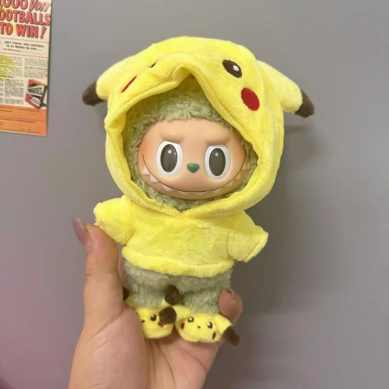 For/Cloth 17cm Labubu New Mini Plush Doll Clothing Set Cute Pikachu Suit Cartoon  Vinyl Doll Kpop Idol Doll Clothing Accessories