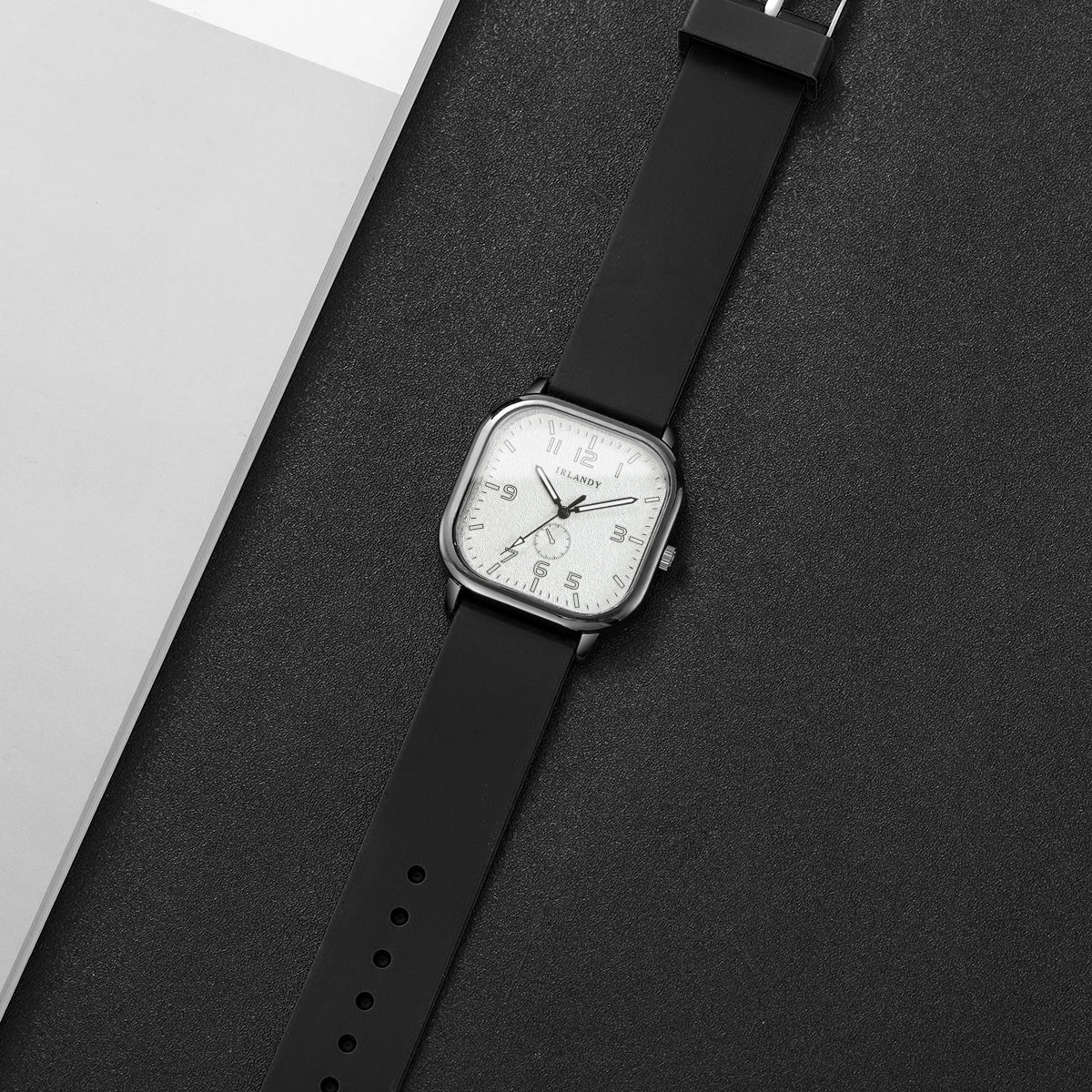 Fashion Square Women's Watch Casual Silicone Strap Quartz Watches Sports Wristwatch For Men Women Students（Without Box）