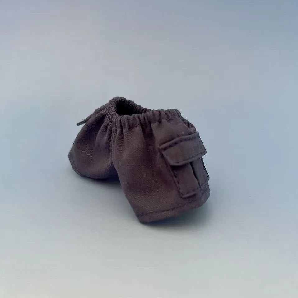 Labubu Summer Shirt & Ripped Jeans - Cool Casual Outfit for 17cm Vinyl Dolls with a Trendy Summer Vibe