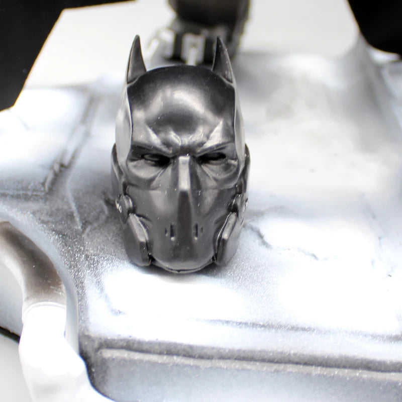 44cm Hot Toys Batman Thermal Armor Popular Animation Figure Model Statue Boys Collection Desktop Decoration Ornament Toys Gifts