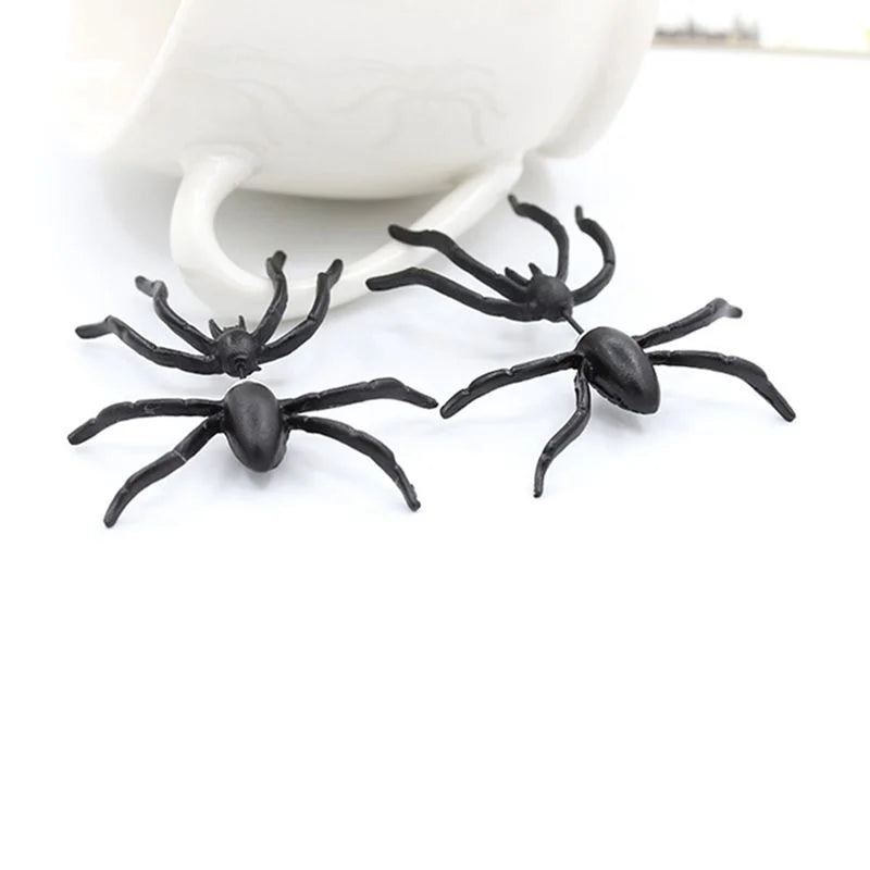 Halloween Party DIY Decoration 3D Horror Personality Black Spider Earrings Jewelry Piercing Earrings Clothing Decoration Supplie