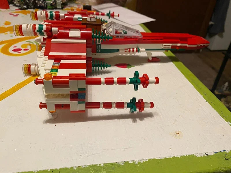 Bricklink MOC Ideas Space Wars Spaceship Wings Fighter Christmas Version 4002019 Aircraft Building Blocks Toys For Children Gift