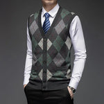 New Spring Autumn Men's Knit Smart Casual Vests Fashion Patchwork Sleeveless Slim Fit V-Neck Knitted Pullovers Men Sweater Vest