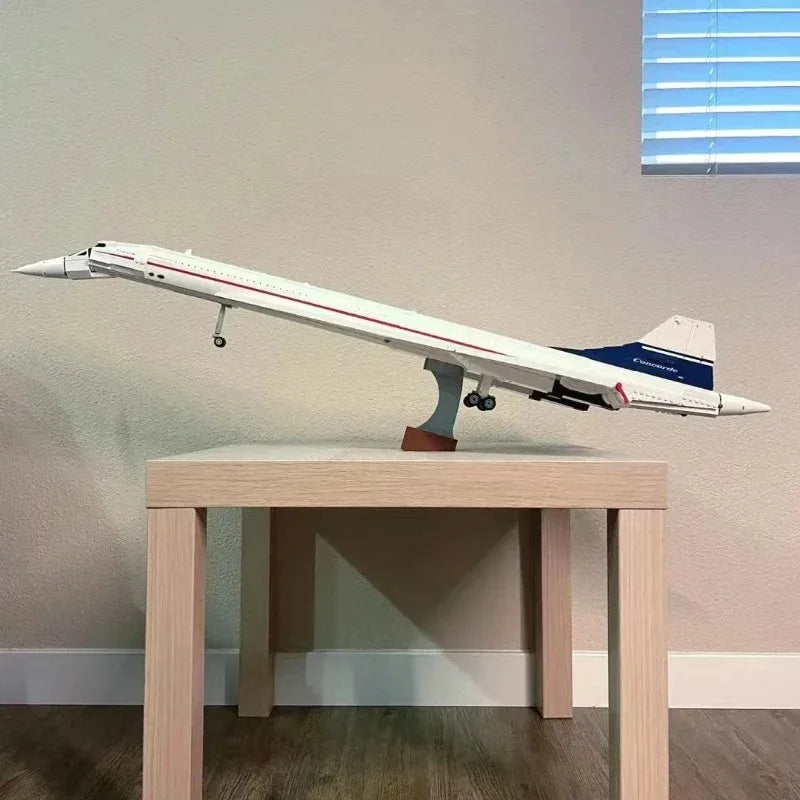 Supersonic Jet Brick Model – 2083-Piece Concorde-Inspired Building Set, Perfect Gift for Aviation Lovers
