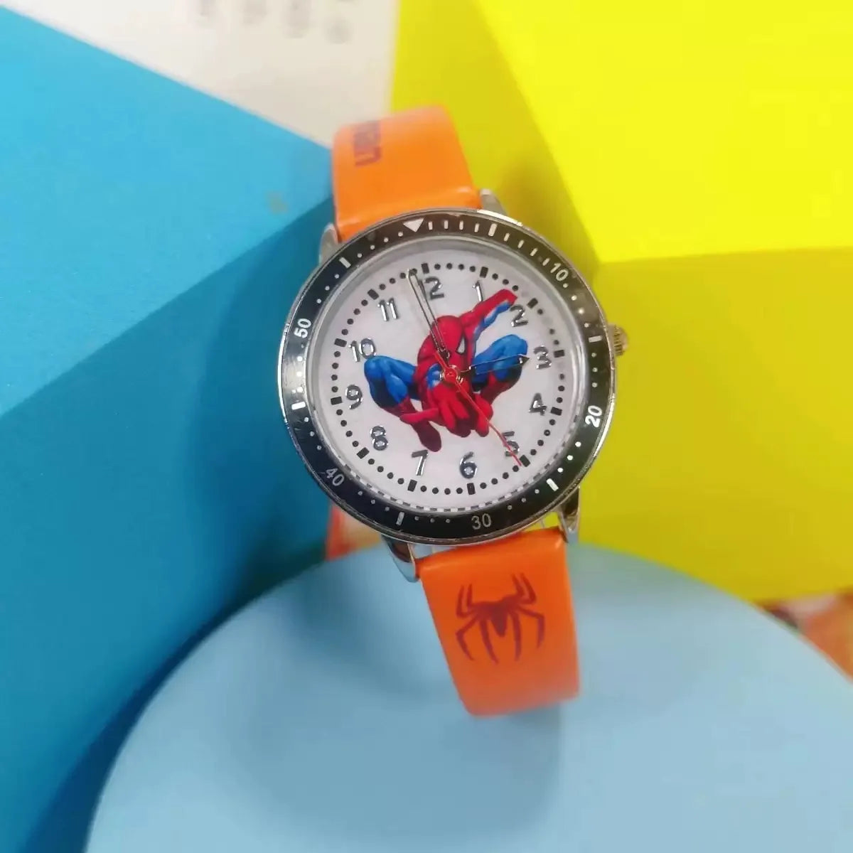 Disney Spider Man Children's Watch Iron Man Hulk Cartoon Quartz Watch Student Waterproof Silicone strap sports Quartz Watch Gift