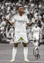 Popular Football Player Soccer Sports Star Posters and Prints Canvas Printing Wall Art Picture for Living Room Home Decor Gifts