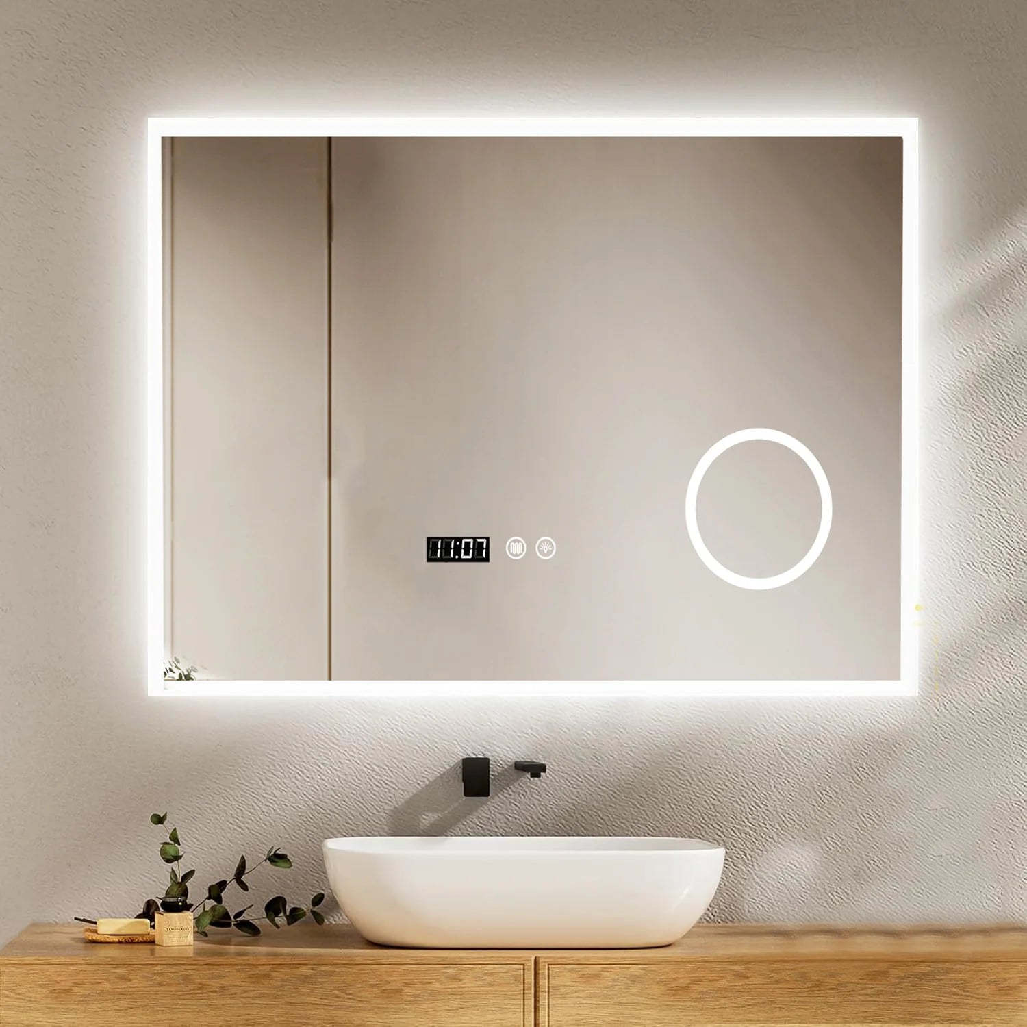 LED Bathroom mirror with Touch switch Dimable Lighting and Anti-fog, Wallmirror USB Clock Built-In fuse Makeup mirror