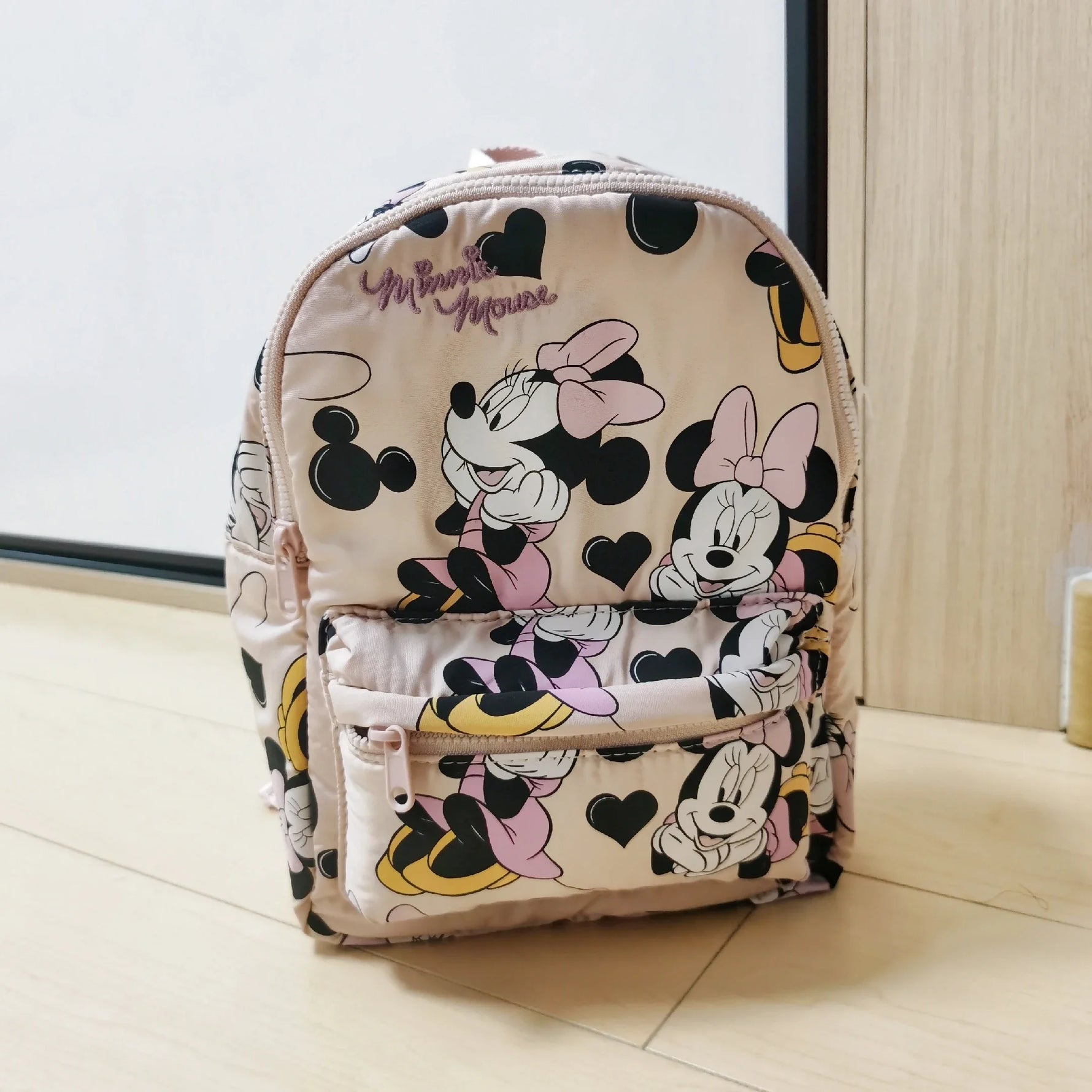 Disney Minnie New Original Fashion Girls Backpack High Quality Large Capacity Cute Children's School Bag Luxury Brand Backpack