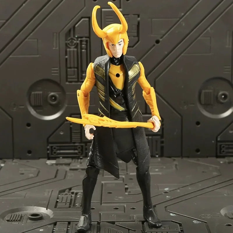 Marvel Comics Avengers Heroes Merchandise, Iron Man, Spider Man, Hulk, Desktop Decoration Model, Children's Toy, Birthday Gift