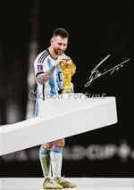 Popular Football Player Soccer Sports Star Posters and Prints Canvas Printing Wall Art Picture for Living Room Home Decor Gifts