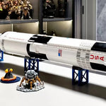 1969 pieces Apollo Saturn 5 Model Building Blocks Space Rocket Series Set Assembled Toys Children's Birthday Gifts 92176
